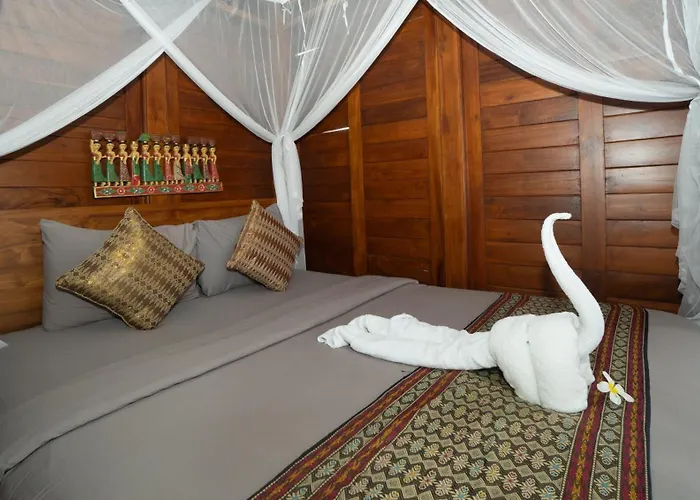 Pak Vo House By The Travel Bali 3*