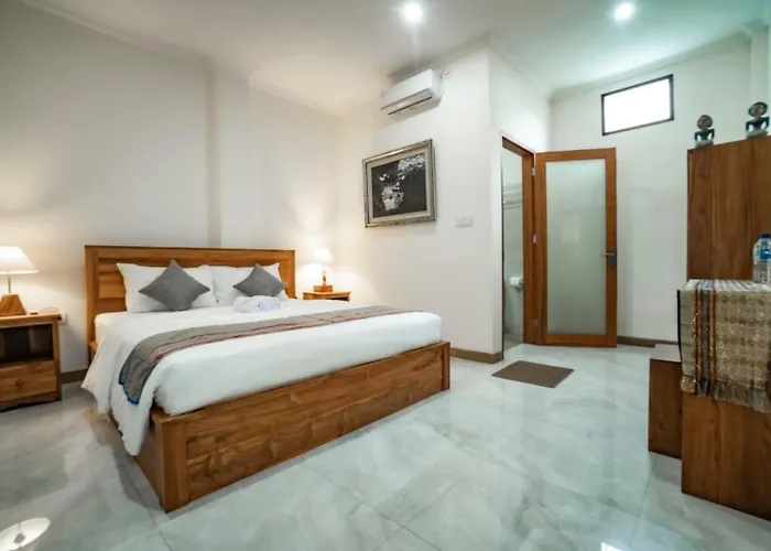 Pak Vo House By The Travel Bali 3*